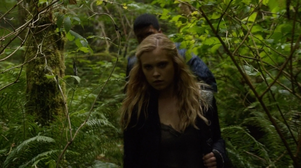The 100 Season One Episode Two Earth Skills Captures-1560
