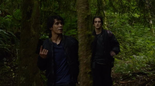 The 100 Season One Episode Two Earth Skills Captures-1555
