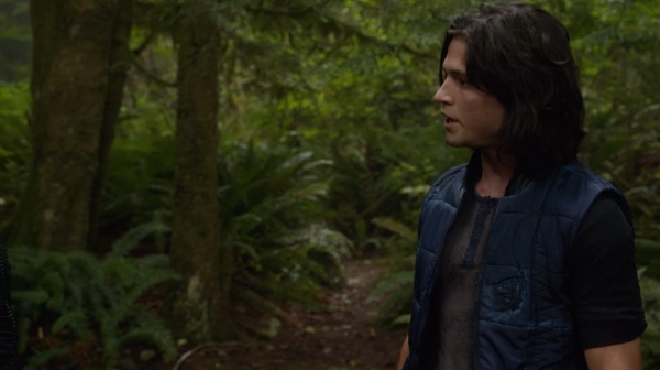 The 100 Season One Episode Two Earth Skills Captures-1528
