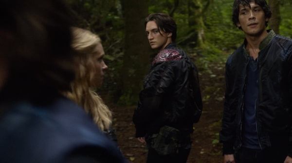 The 100 Season One Episode Two Earth Skills Captures-1523
