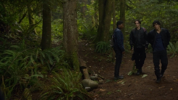 The 100 Season One Episode Two Earth Skills Captures-1515
