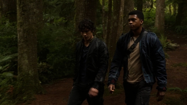 The 100 Season One Episode Two Earth Skills Captures-1489
