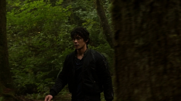 The 100 Season One Episode Two Earth Skills Captures-1478
