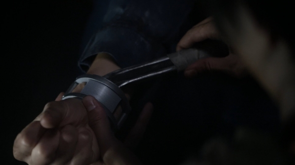 The 100 Season One Episode Two Earth Skills Captures-1423
