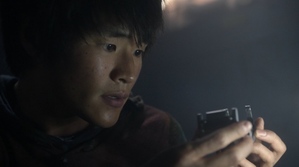 The 100 Season One Episode Two Earth Skills Captures-1414
