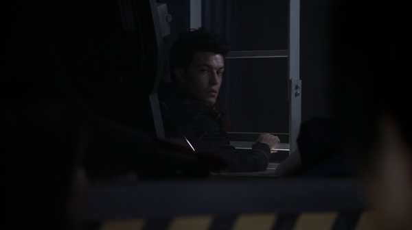 The 100 Season One Episode Two Earth Skills Captures-1402
