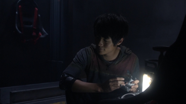 The 100 Season One Episode Two Earth Skills Captures-1388
