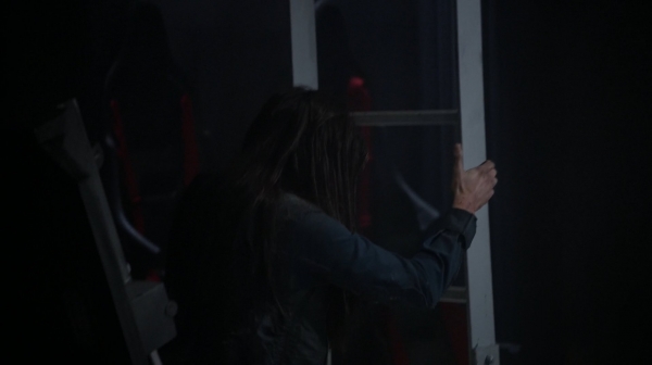 The 100 Season One Episode Two Earth Skills Captures-1385
