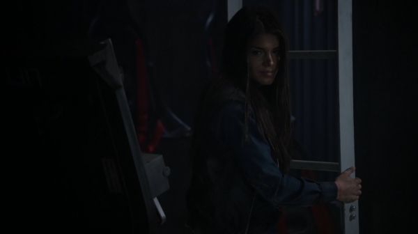The 100 Season One Episode Two Earth Skills Captures-1370
