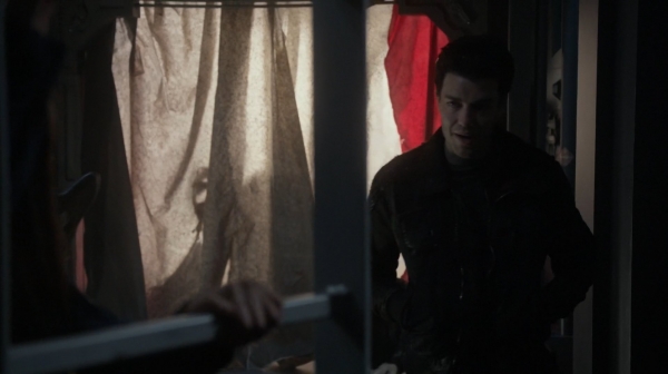 The 100 Season One Episode Two Earth Skills Captures-1358

