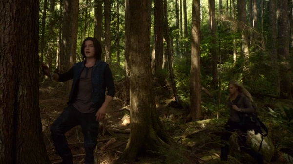 The 100 Season One Episode Two Earth Skills Captures-1299
