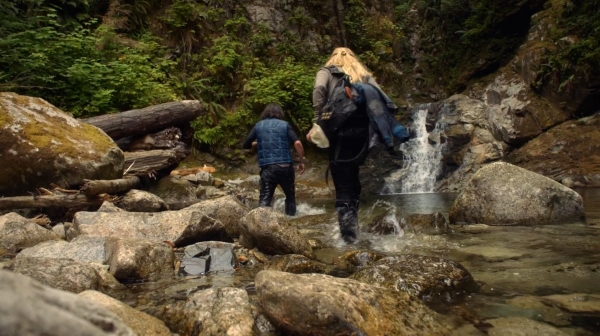 The 100 Season One Episode Two Earth Skills Captures-1276
