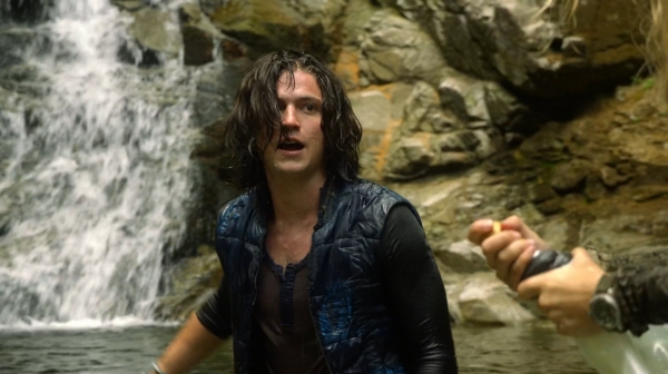 The 100 Season One Episode Two Earth Skills Captures-1264
