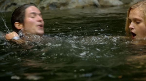 The 100 Season One Episode Two Earth Skills Captures-1237
