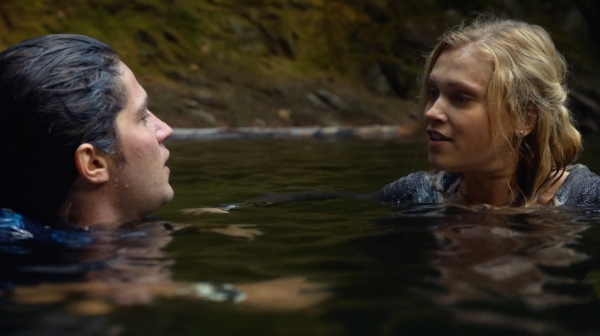 The 100 Season One Episode Two Earth Skills Captures-1210
