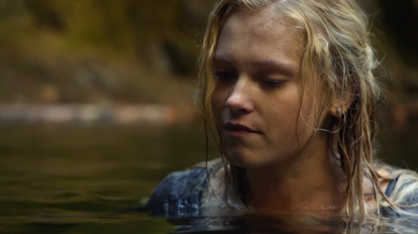 The 100 Season One Episode Two Earth Skills Captures-1191
