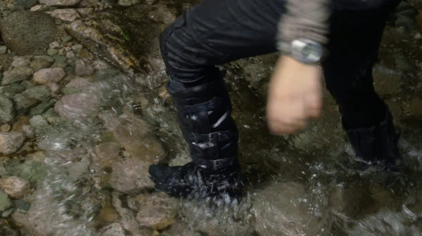 The 100 Season One Episode Two Earth Skills Captures-1175
