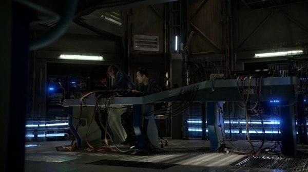 The 100 Season One Episode Two Earth Skills Captures-1129
