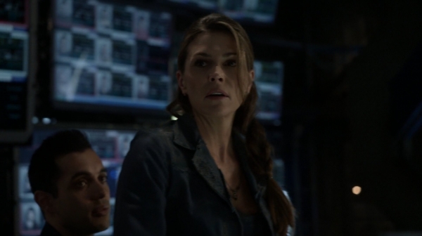 The 100 Season One Episode Two Earth Skills Captures-1111
