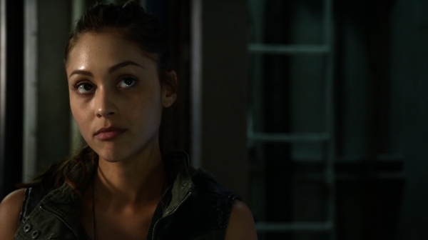 The 100 Season One Episode Two Earth Skills Captures-1085
