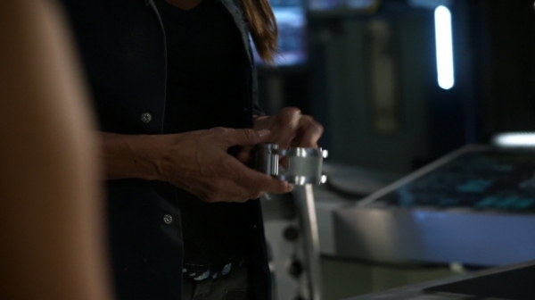 The 100 Season One Episode Two Earth Skills Captures-1073
