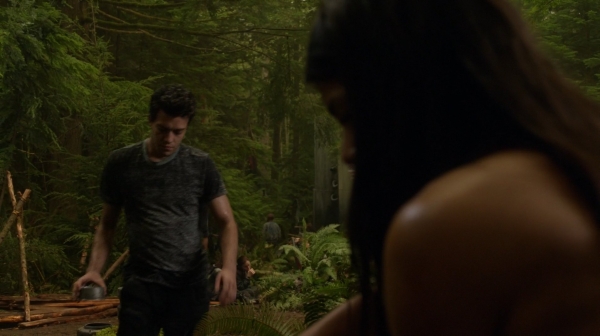 The 100 Season One Episode Two Earth Skills Captures-1049
