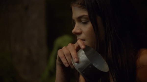 The 100 Season One Episode Two Earth Skills Captures-1031
