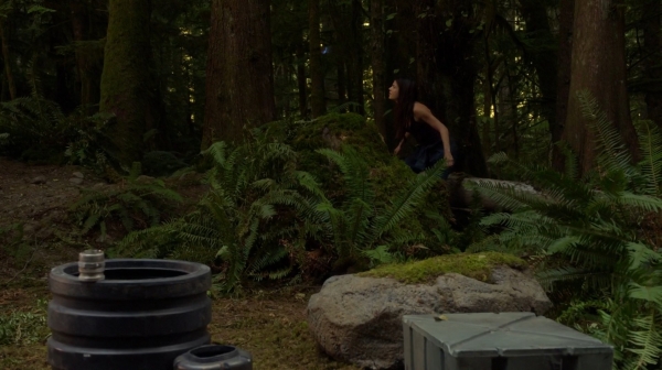 The 100 Season One Episode Two Earth Skills Captures-1008
