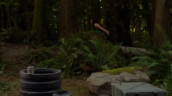 The 100 Season One Episode Two Earth Skills Captures-1006
