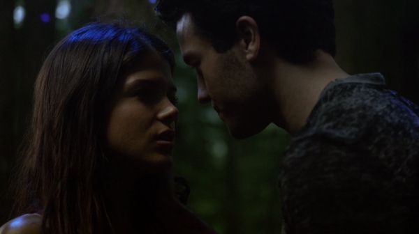 The 100 Season One Episode Two Earth Skills Captures-923
