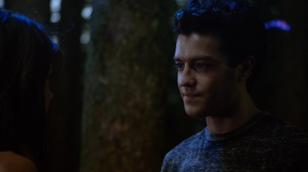 The 100 Season One Episode Two Earth Skills Captures-916
