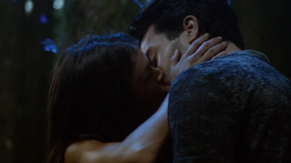 The 100 Season One Episode Two Earth Skills Captures-909
