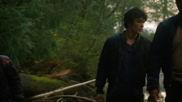 The 100 Season One Episode Two Earth Skills Captures-865
