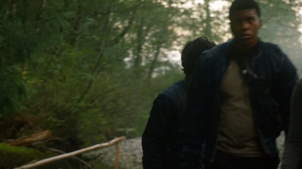The 100 Season One Episode Two Earth Skills Captures-864
