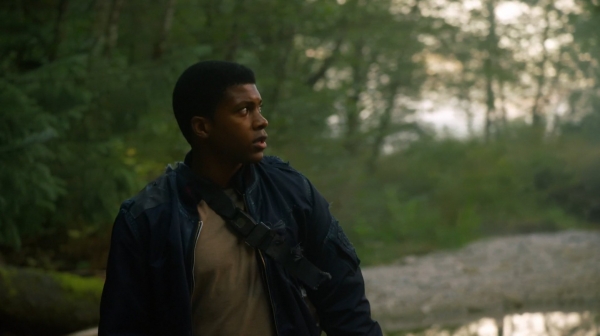 The 100 Season One Episode Two Earth Skills Captures-859
