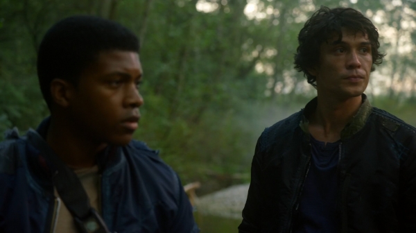 The 100 Season One Episode Two Earth Skills Captures-850
