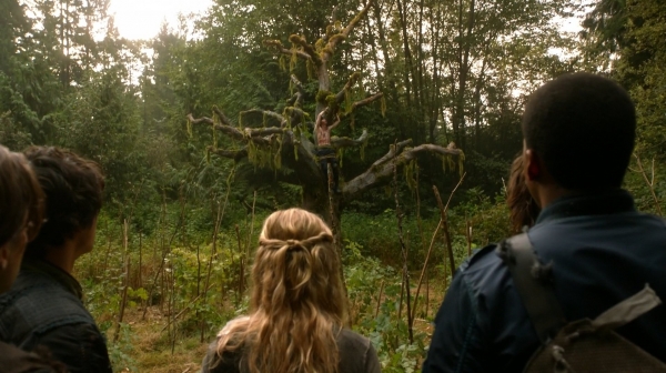 The 100 Season One Episode Two Earth Skills Captures-817
