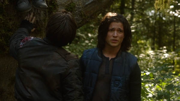 The 100 Season One Episode Two Earth Skills Captures-762
