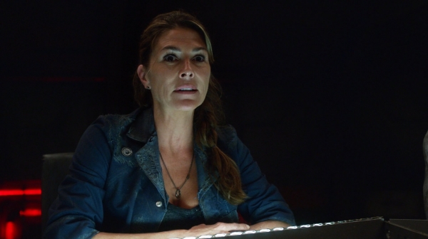 The 100 Season One Episode Two Earth Skills Captures-717
