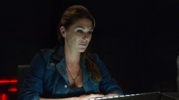 The 100 Season One Episode Two Earth Skills Captures-699
