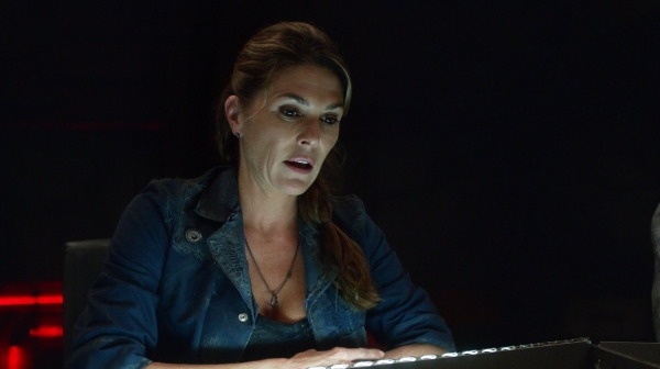 The 100 Season One Episode Two Earth Skills Captures-698
