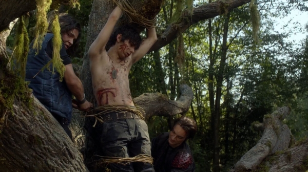The 100 Season One Episode Two Earth Skills Captures-511

