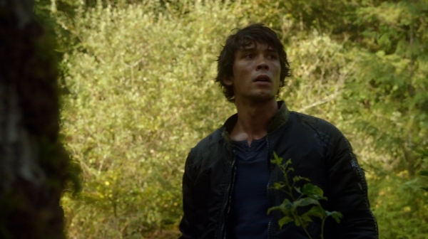 The 100 Season One Episode Two Earth Skills Captures-504
