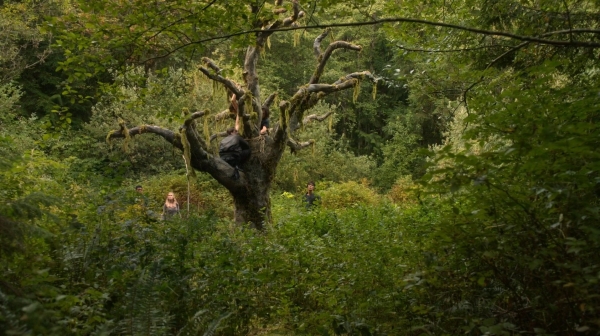 The 100 Season One Episode Two Earth Skills Captures-503
