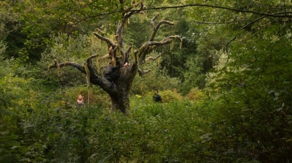 The 100 Season One Episode Two Earth Skills Captures-501
