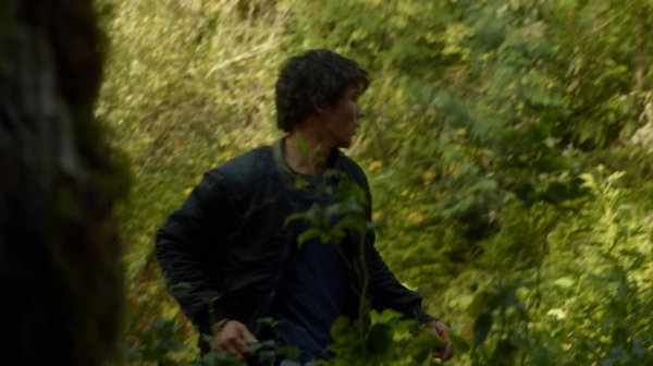 The 100 Season One Episode Two Earth Skills Captures-483
