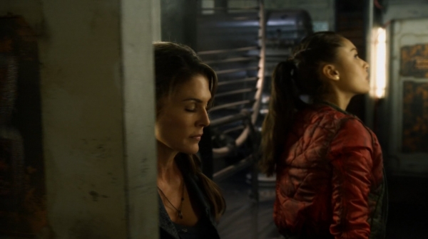 The 100 Season One Episode Two Earth Skills Captures-425
