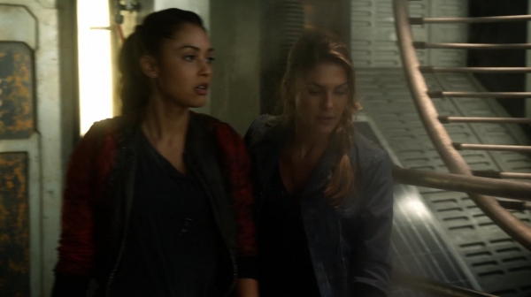 The 100 Season One Episode Two Earth Skills Captures-423
