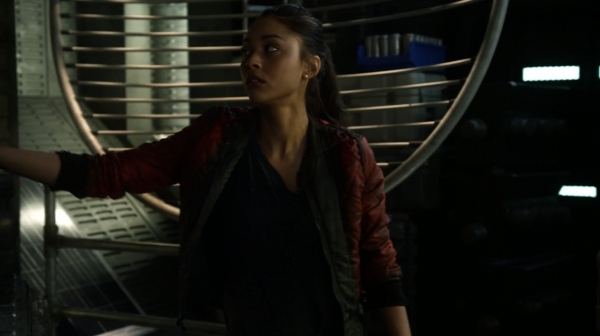 The 100 Season One Episode Two Earth Skills Captures-408

