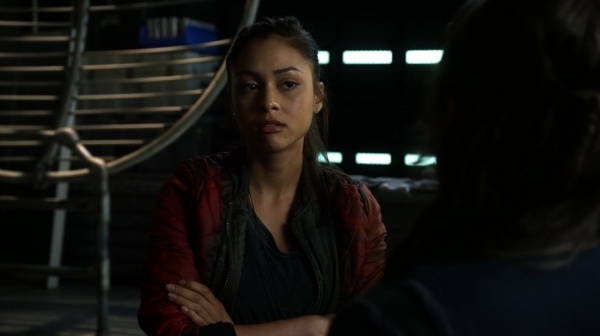 The 100 Season One Episode Two Earth Skills Captures-400
